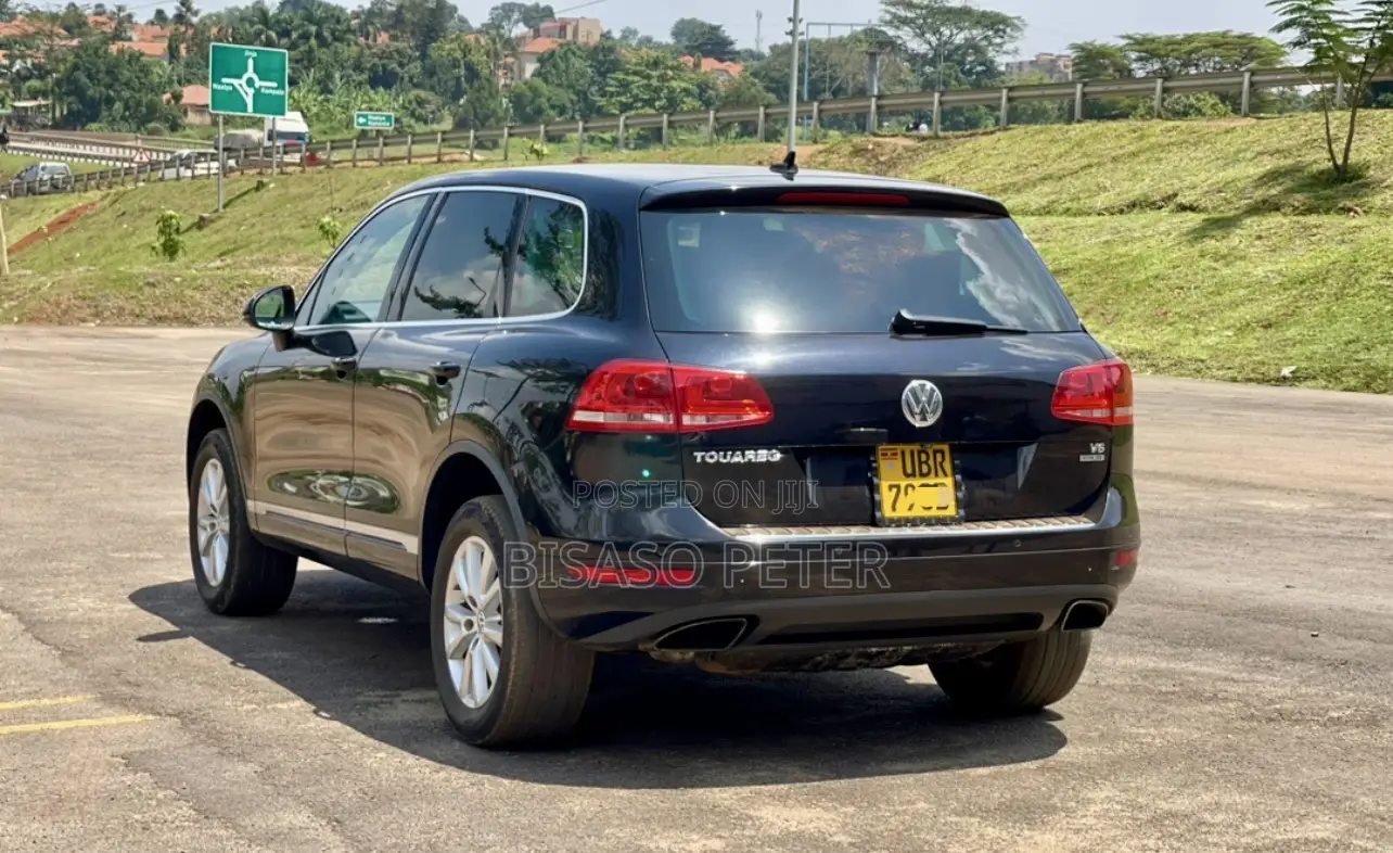 Volkswagen Touareg 2013 Black