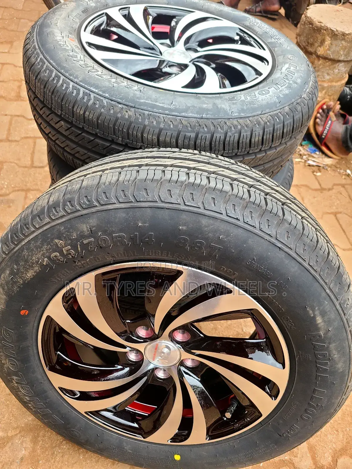 185 70 R14 + Sport Rims