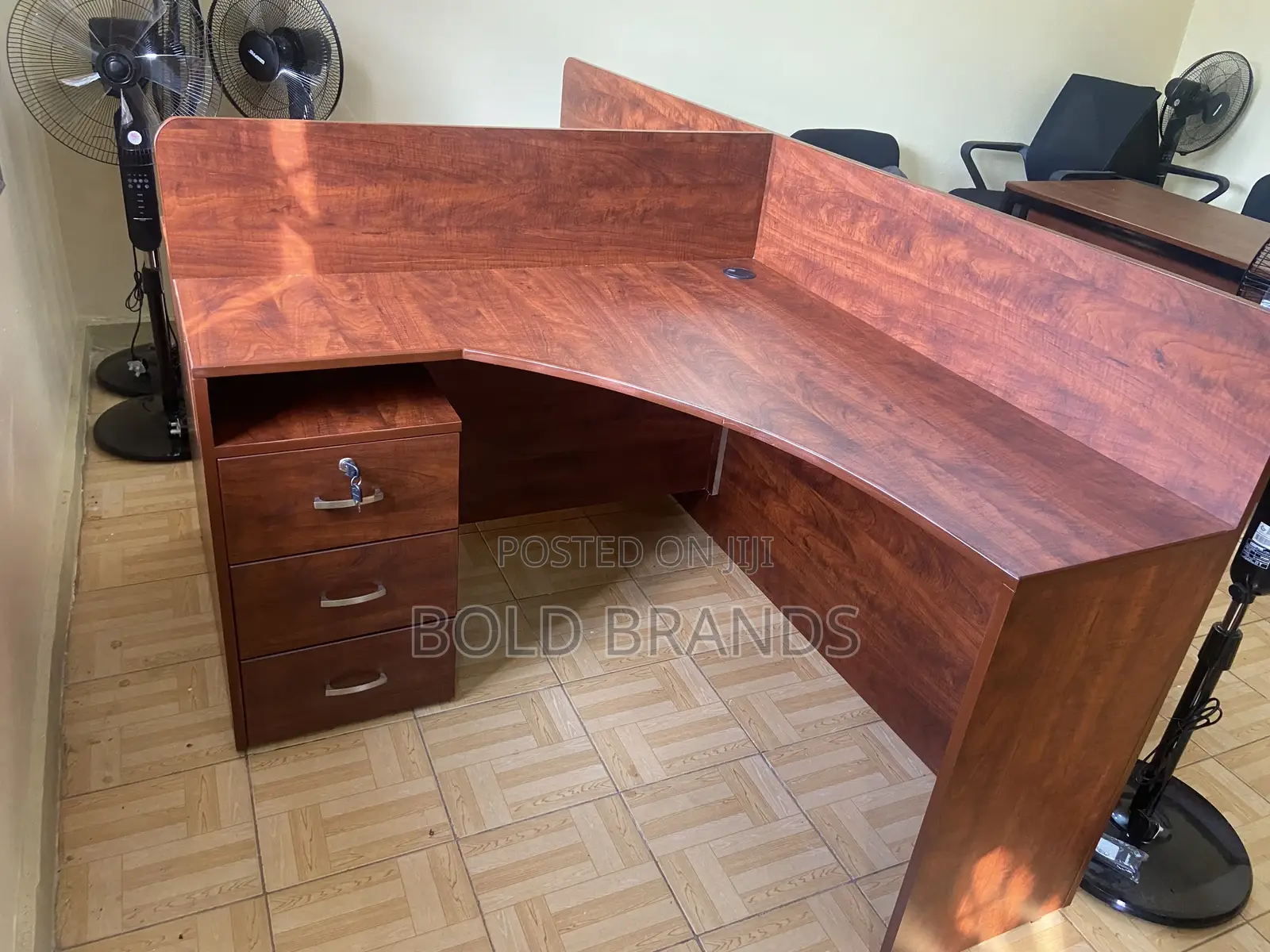 Work Station