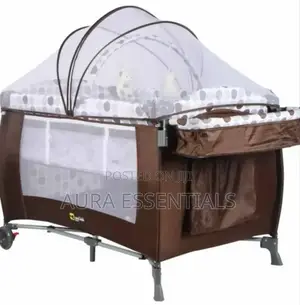 Baby Love Baby Bed With Mosquito Net