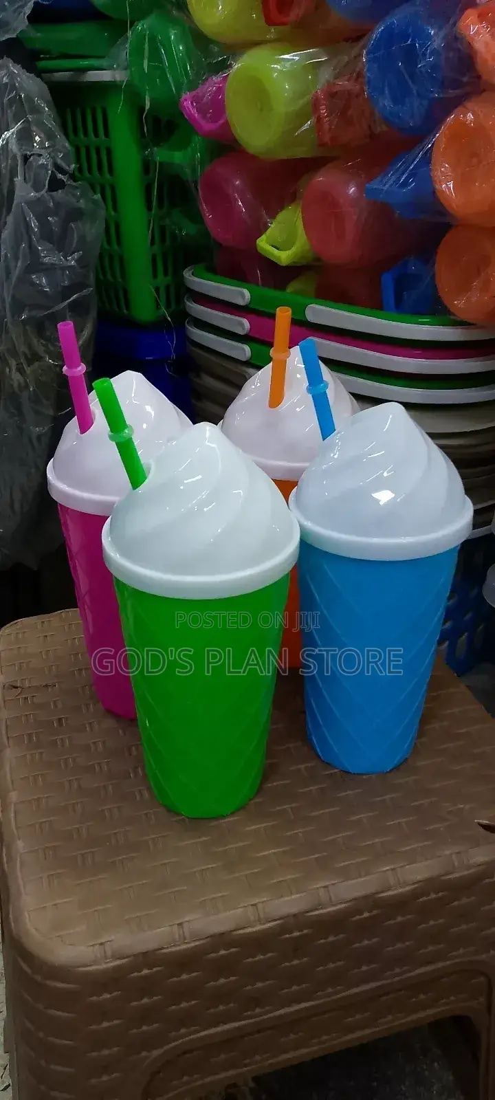 Plastic Glasses With Straw 12pcs