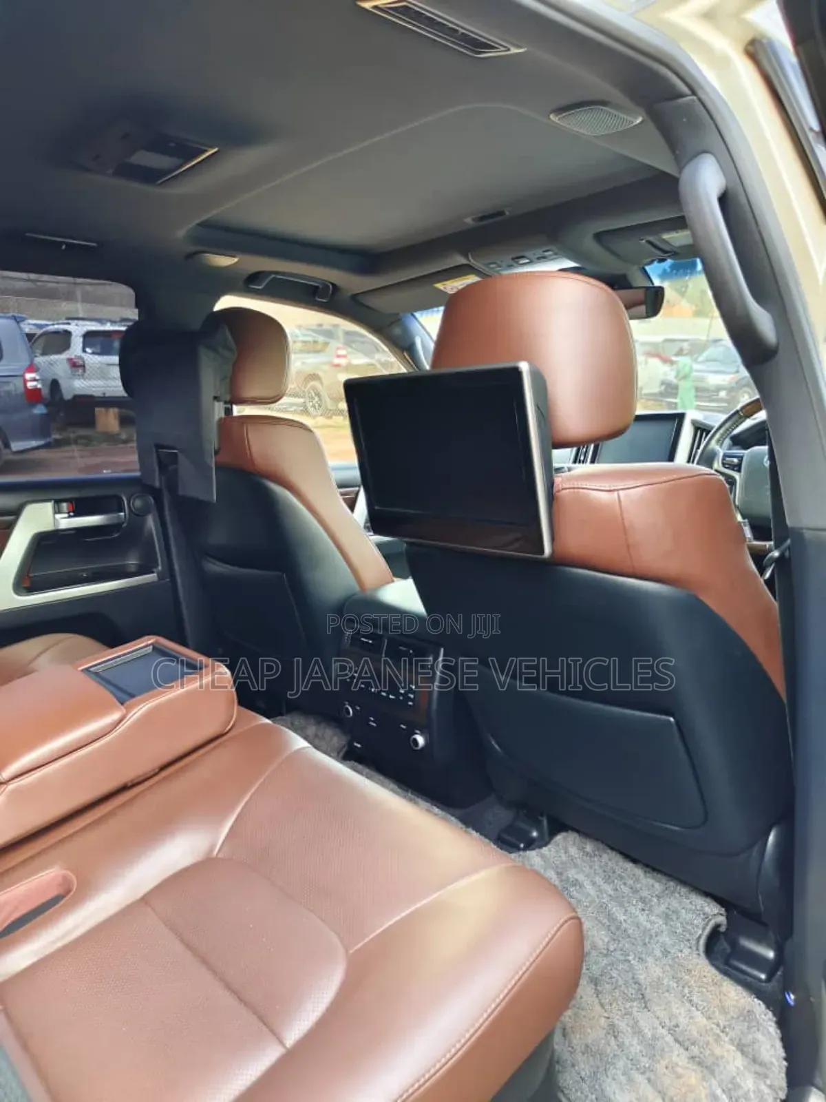 Toyota Land Cruiser 4.6 V8 ZX 2016 White