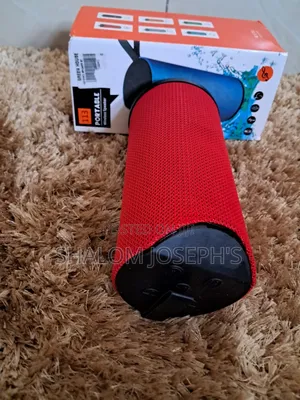 113 Portable Wireless Speaker - Red