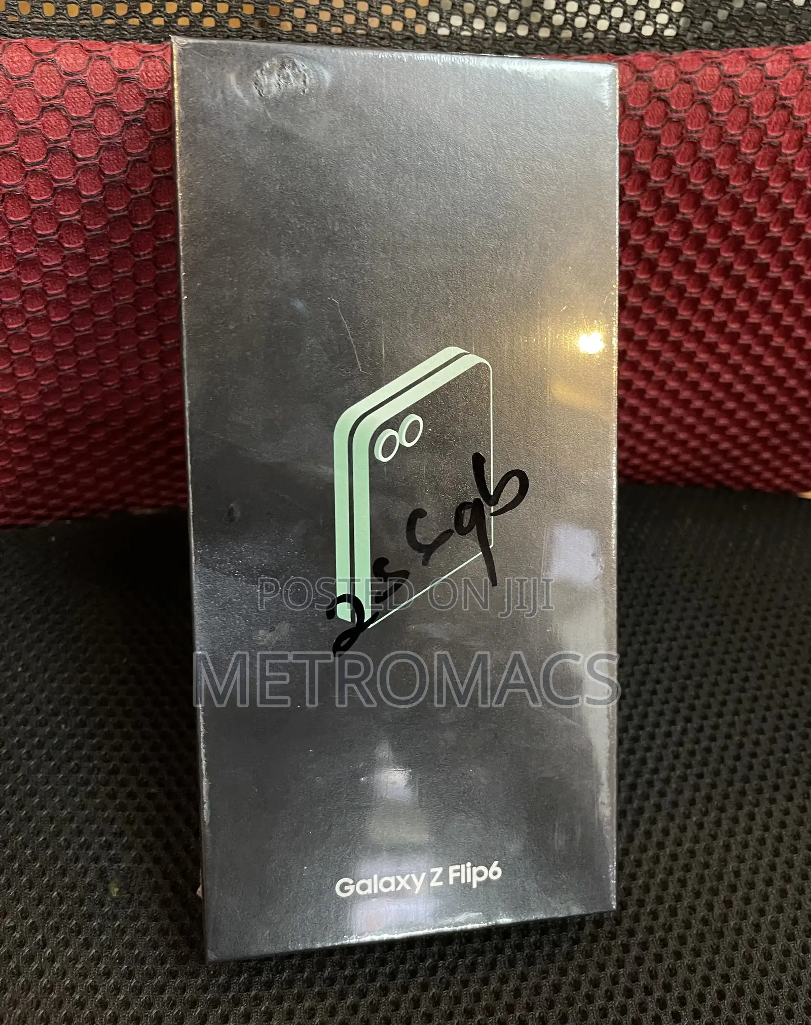 New Samsung Galaxy Z Flip6 256 GB Green