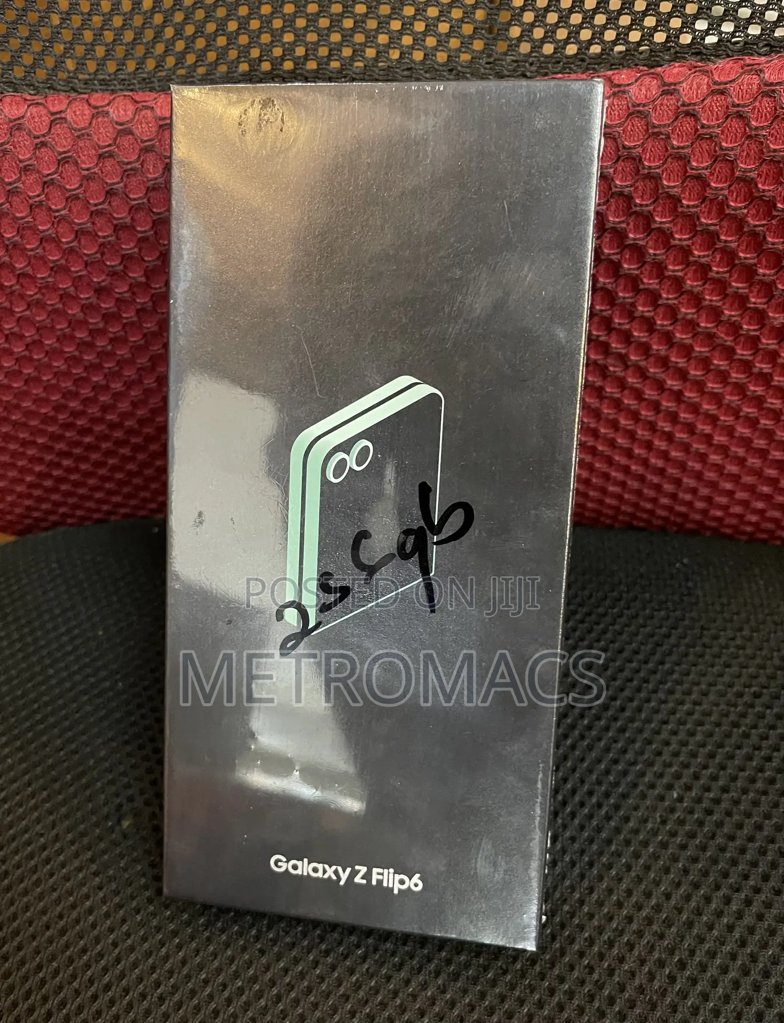 New Samsung Galaxy Z Flip6 256 GB Green