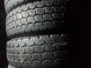 195R15 MRF Used Tyres in Good Condition