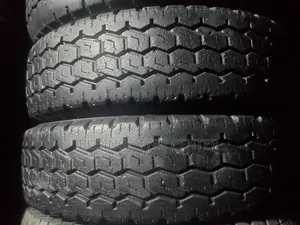 195R15 MRF Used Tyres in Good Condition