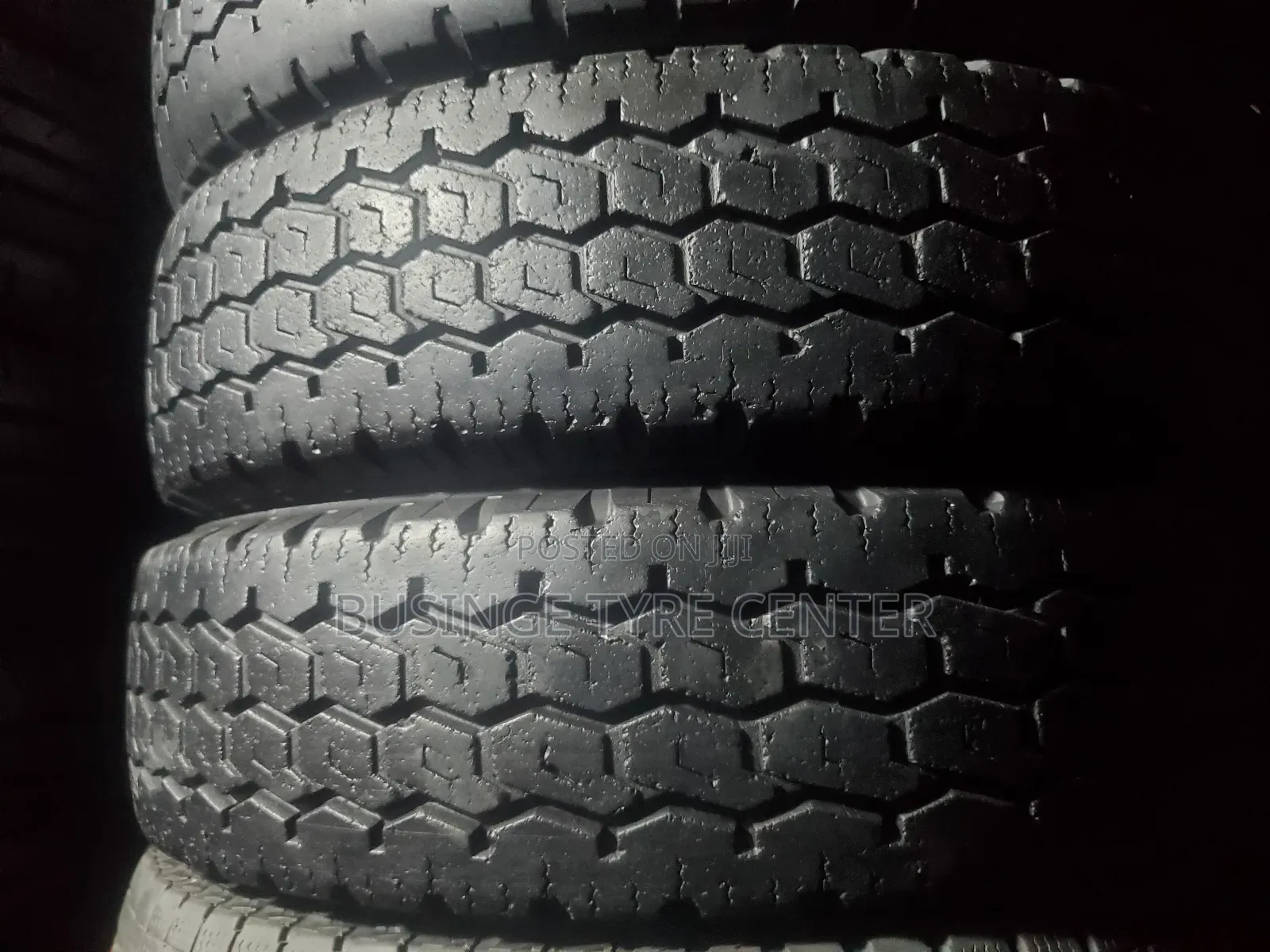 195R15 MRF Used Tyres in Good Condition