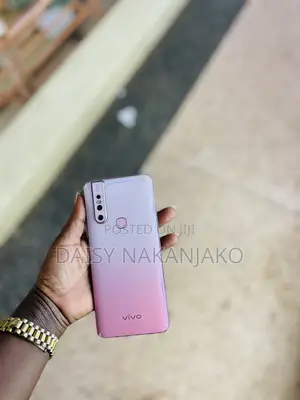 Photo - Vivo V15 256 GB Pink