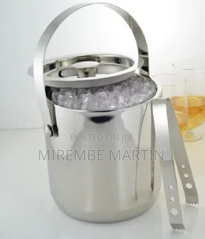 Ice Cube Cube Bucket