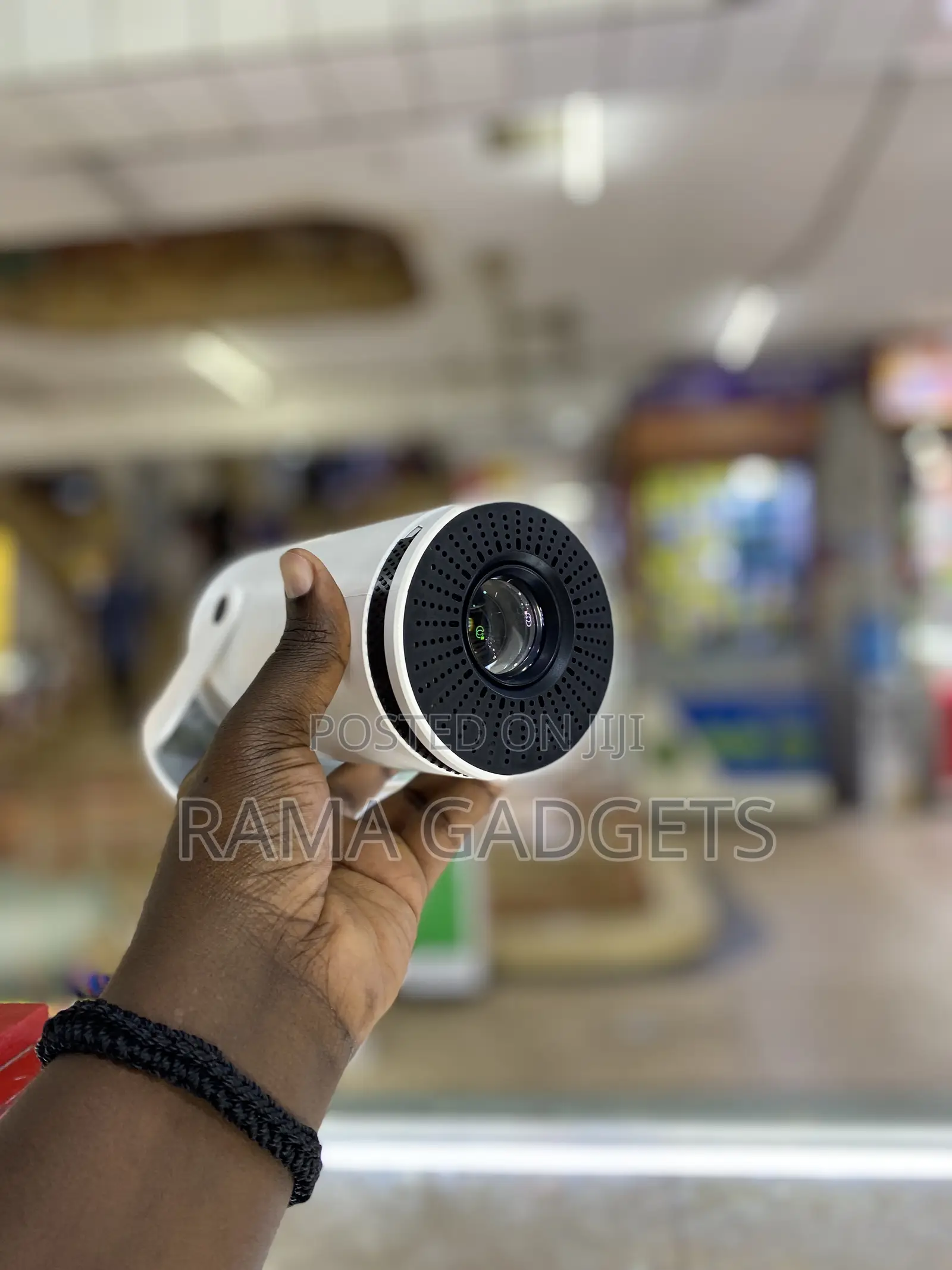 New Ultra HD Projector