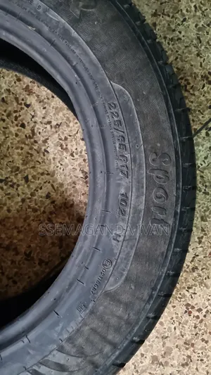 225/65r17 MRF Wanderer