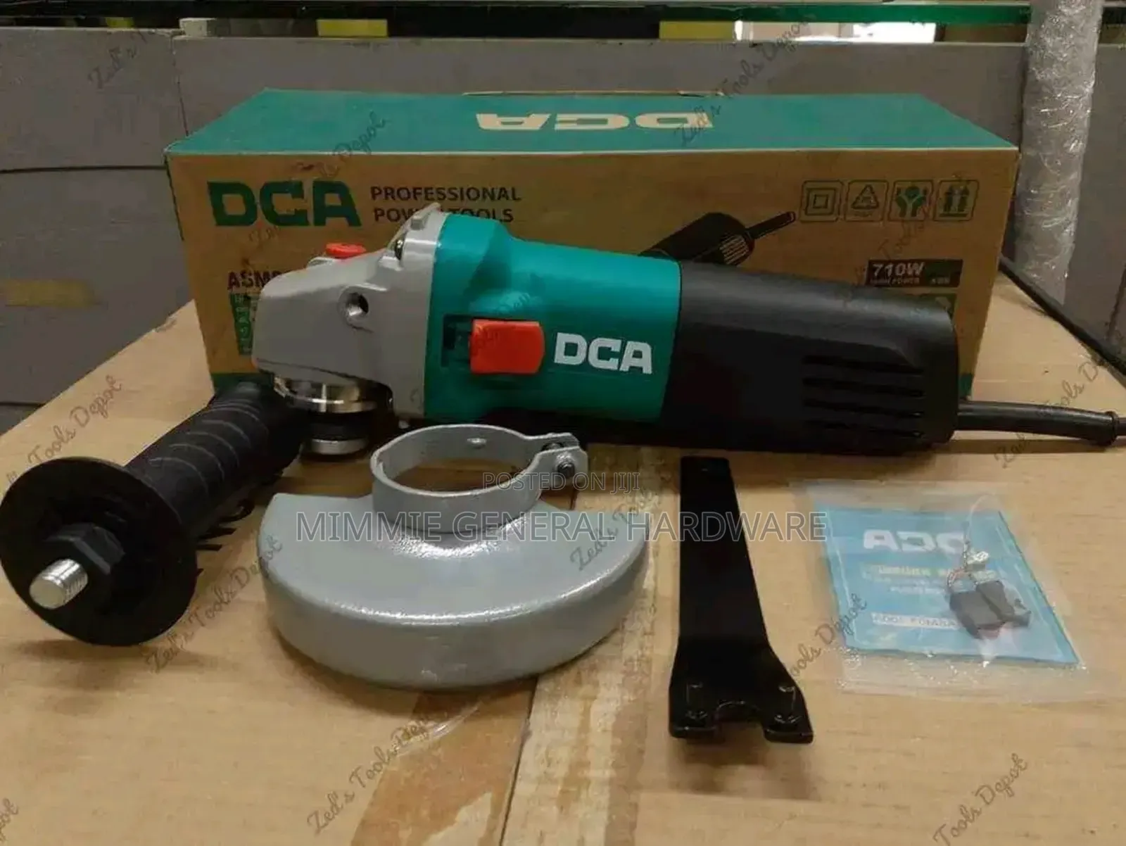 DCA Angle Grinder ASMO5-115