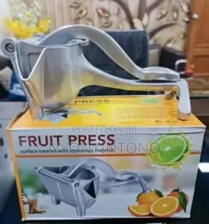 Hand Fruit Press Juicer.