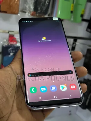 Photo - New Samsung Galaxy S8 Plus 64 GB Silver