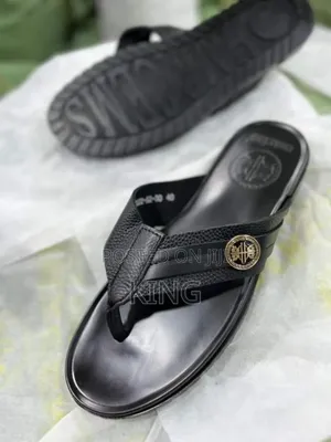 Hmrcems Black Casual Sandals. Leather