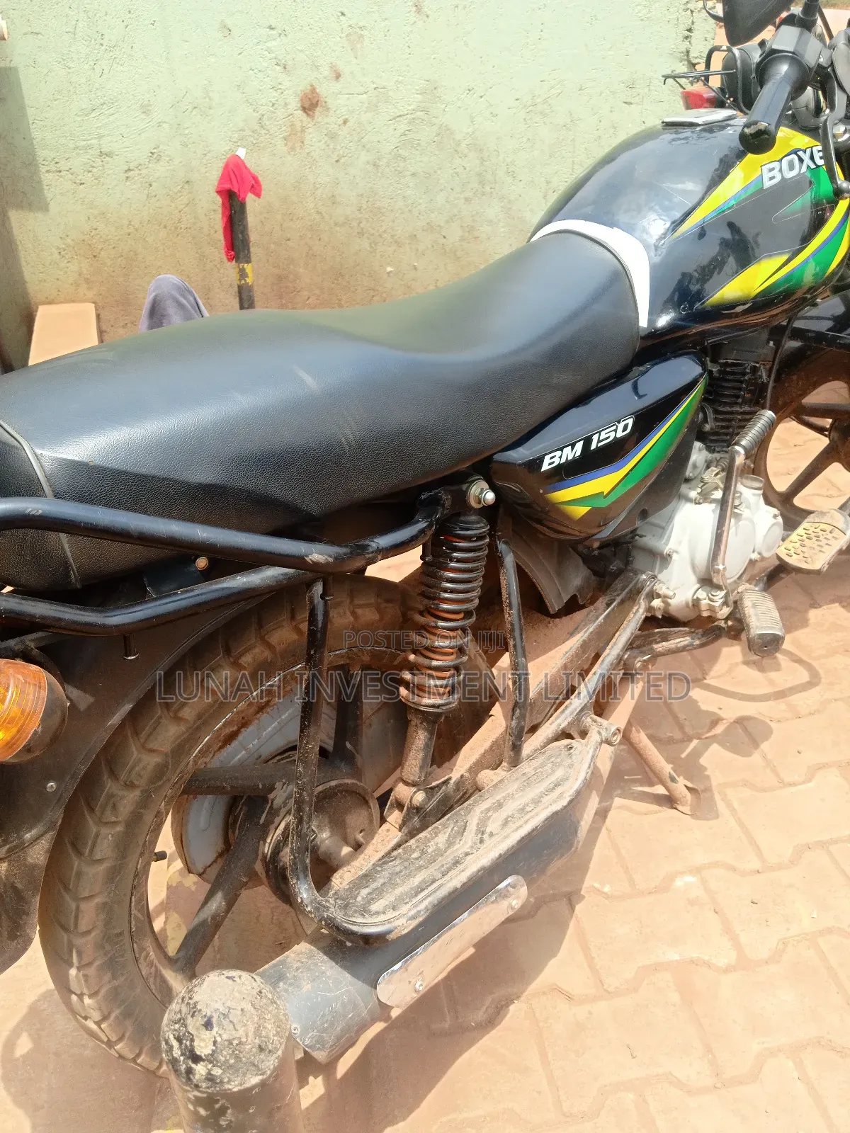 Bajaj Boxer 150 UG 2023 Black