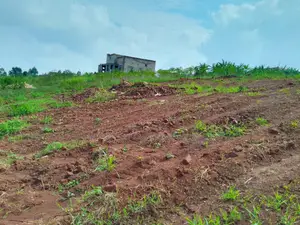 Plot for Sale Wakiso Sanda LC Mende Road