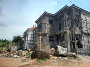 Furnished 4bdrm Duplex in Kira for sale