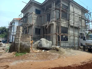 Furnished 4bdrm Duplex in Kira for sale