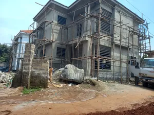 Furnished 4bdrm Duplex in Kira for sale
