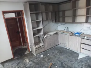 Furnished 4bdrm Duplex in Kira for sale
