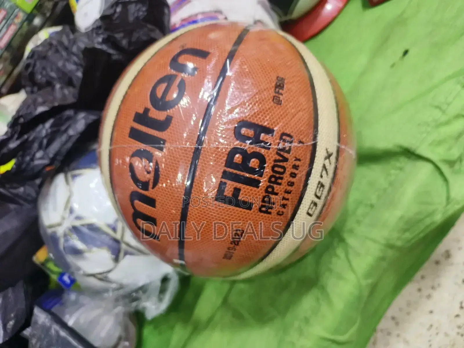 Molten Basketball Game Ball for Professional Players-