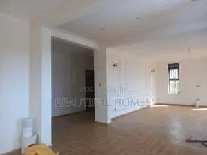 Furnished 6bdrm Mansion in Kira Rich for sale
