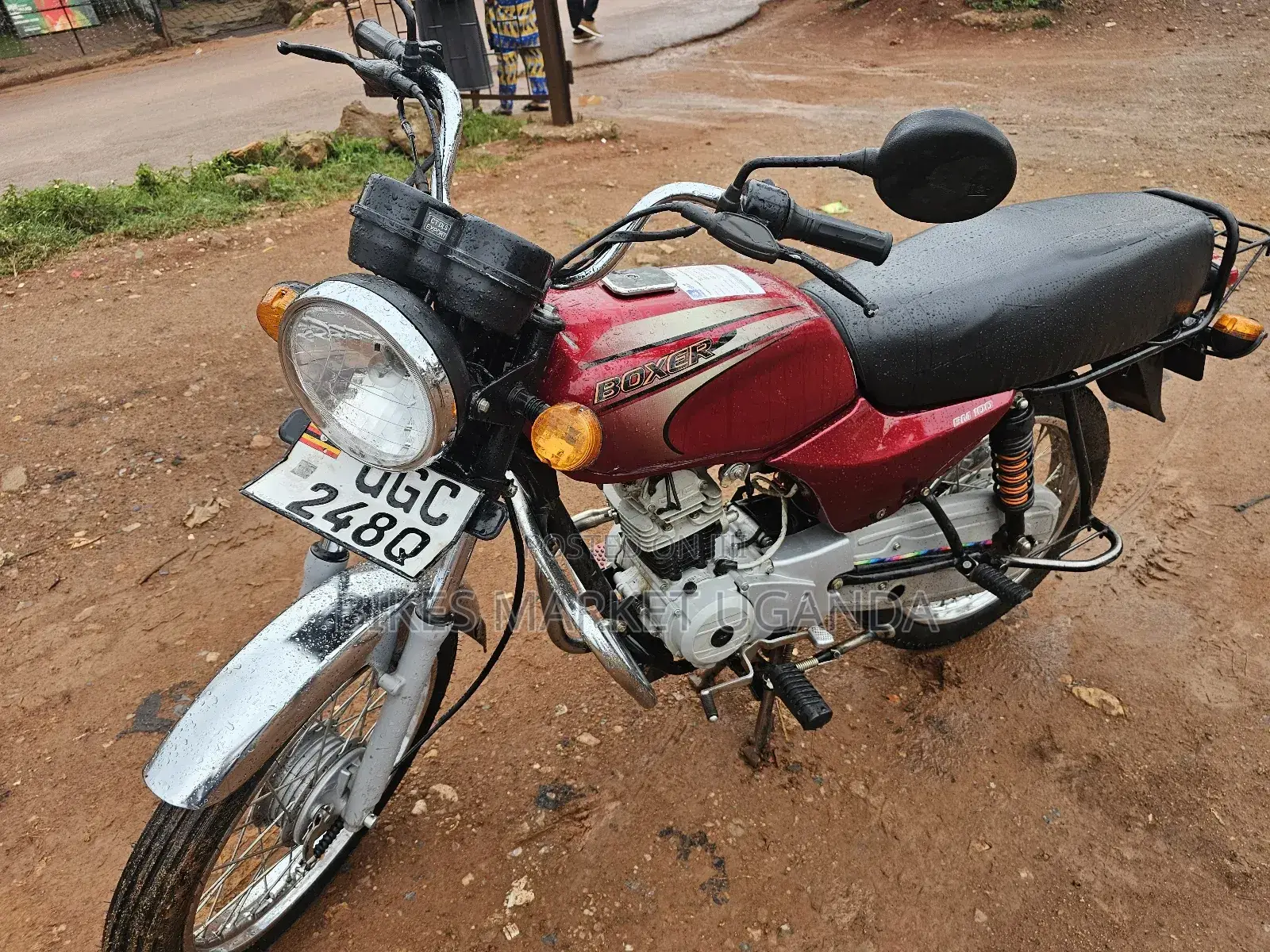 New Bajaj Boxer 2024 Red