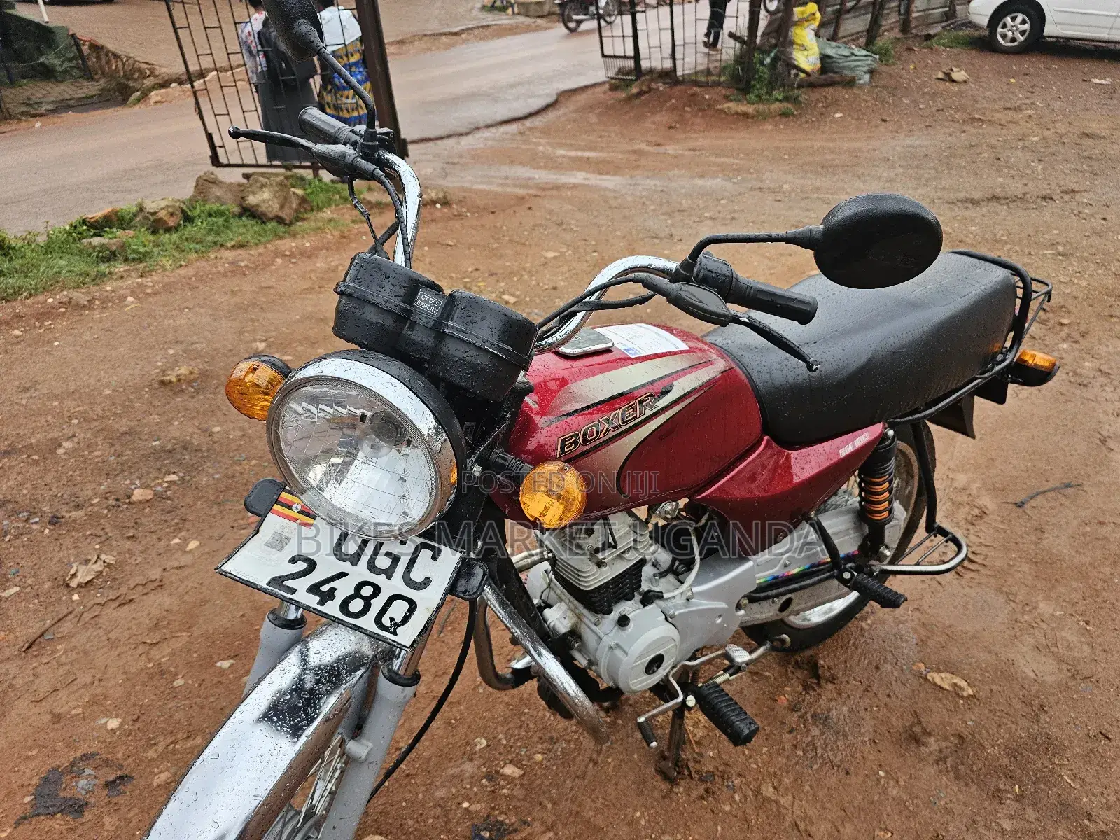 New Bajaj Boxer 2024 Red