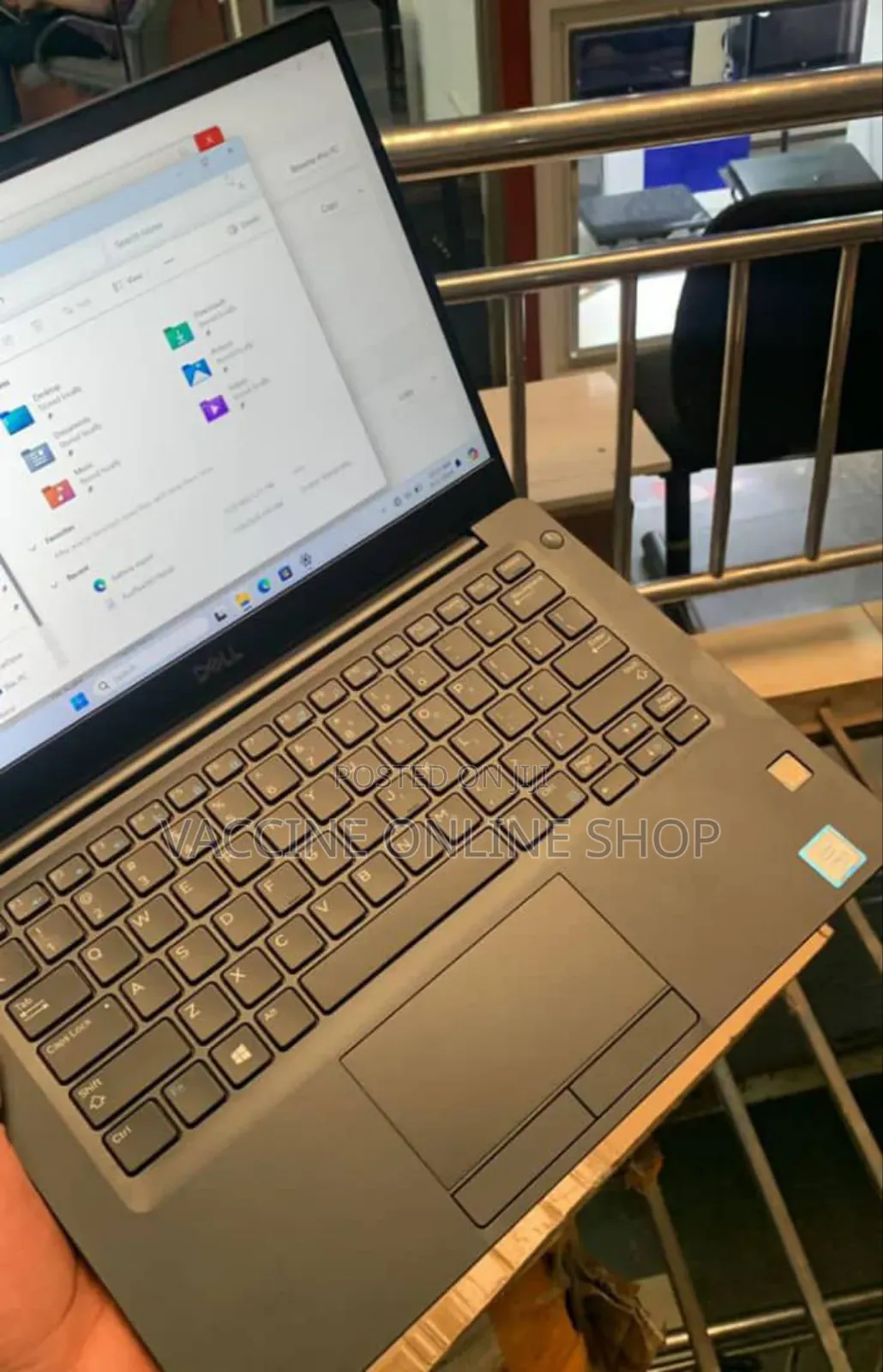 Laptop Dell Latitude 7390 8GB Intel Core I5 HDD 256GB