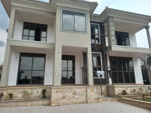 Furnished 6bdrm Duplex in Kira for sale