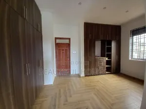 Furnished 6bdrm House in Kira, Central Division for sale