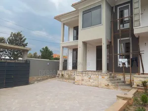 Furnished 6bdrm Mansion in Kira Corporates for sale