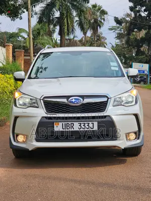 Photo - Subaru Forester 2015 White