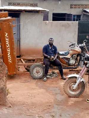 Tuk Tuk/Tricycle Mechanic