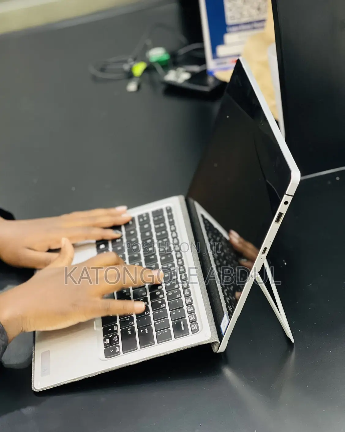New Laptop HP EliteBook X2 1012 G2 16GB Intel Core I7 SSD 256GB