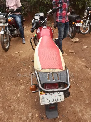 TVS HLX 125 2020 Red
