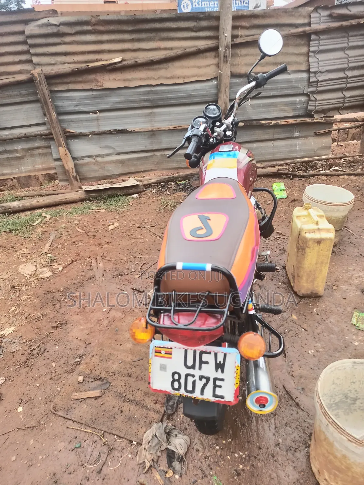 Bajaj Boxer 2023 Red