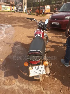 Bajaj Boxer 2022 Red