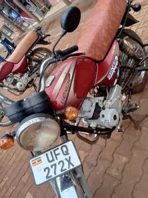 Bajaj Boxer 2023 Red