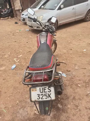 Yamaha Crux 2018 Red