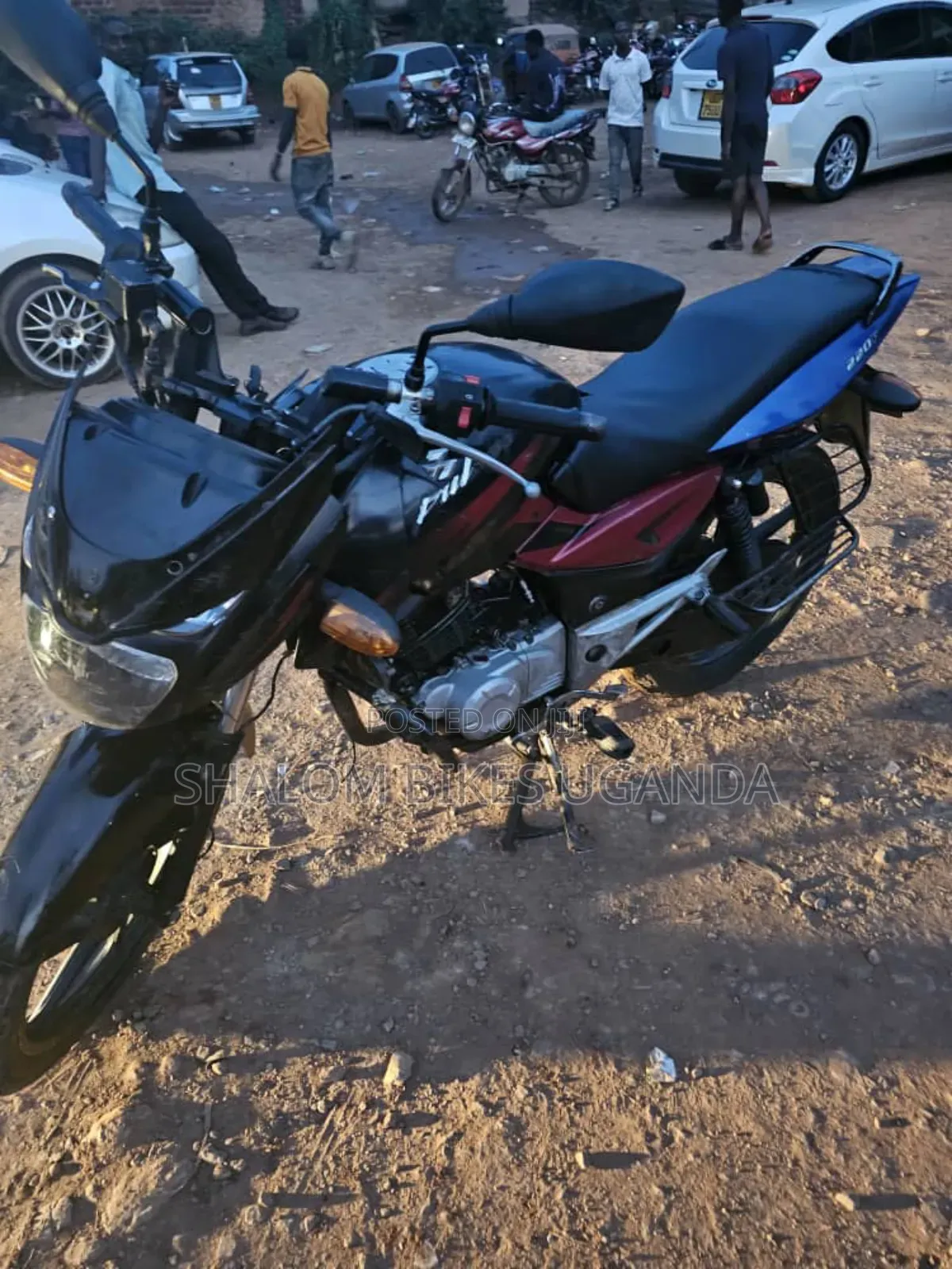 Bajaj Pulsar 220 F 2017 Black