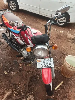 TVS HLX 125 2021 Red