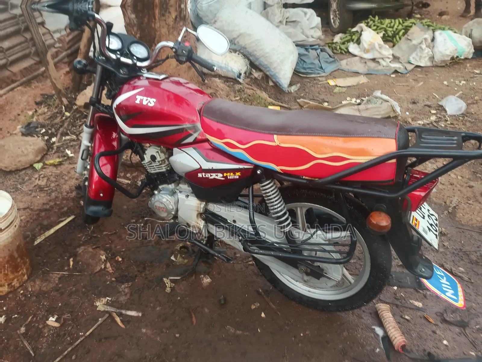 TVS HLX 125 2021 Red