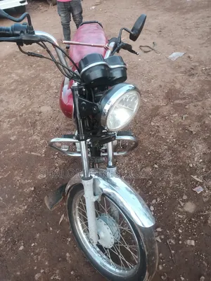 Bajaj Boxer 2022 Red