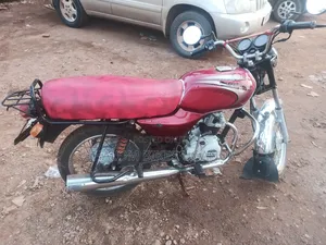 Bajaj Boxer 2022 Red