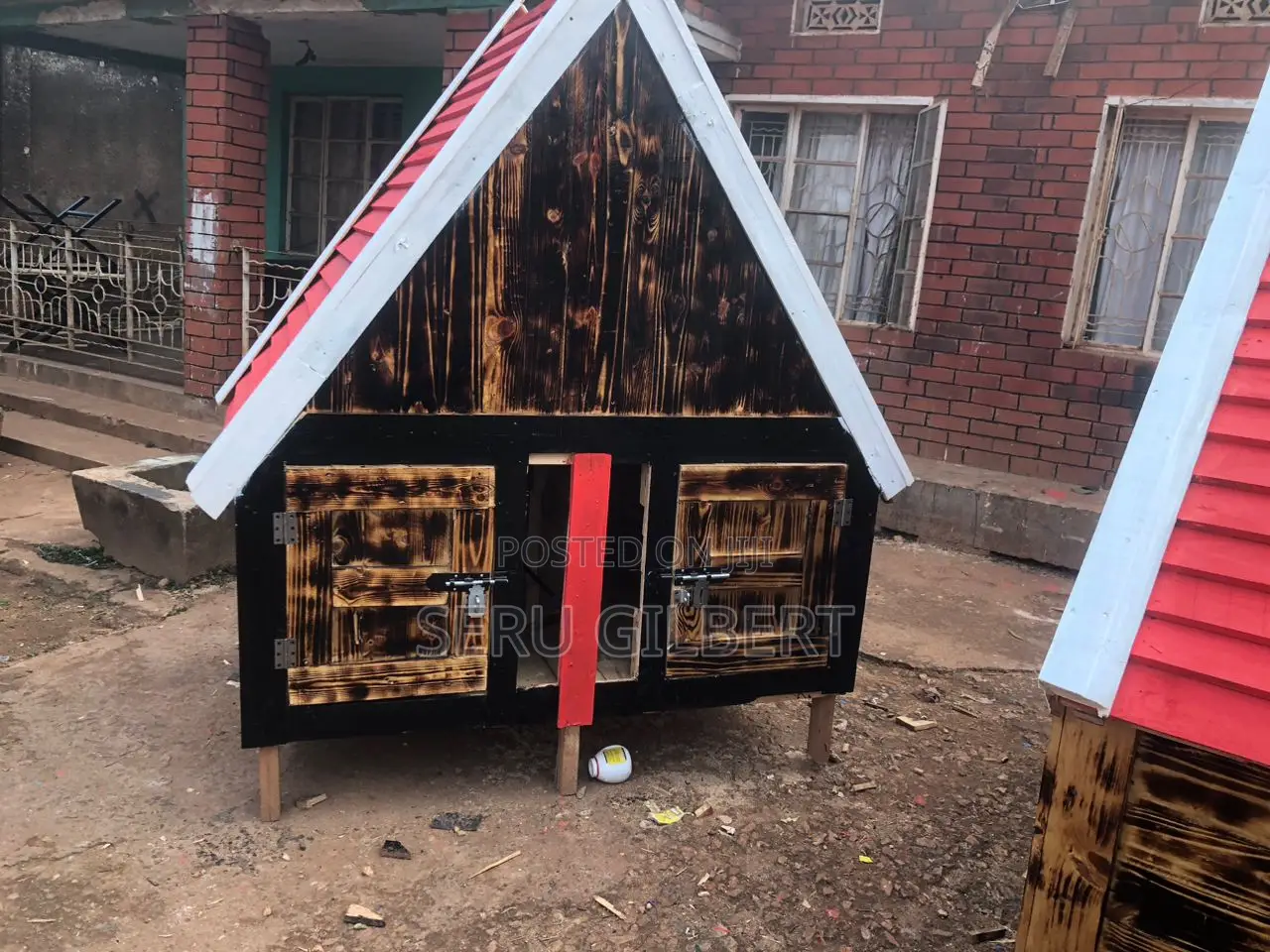 BVGG Nice Dog House Available