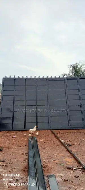 Mega Super 16 Ft by 9 Ft Sliding Gate