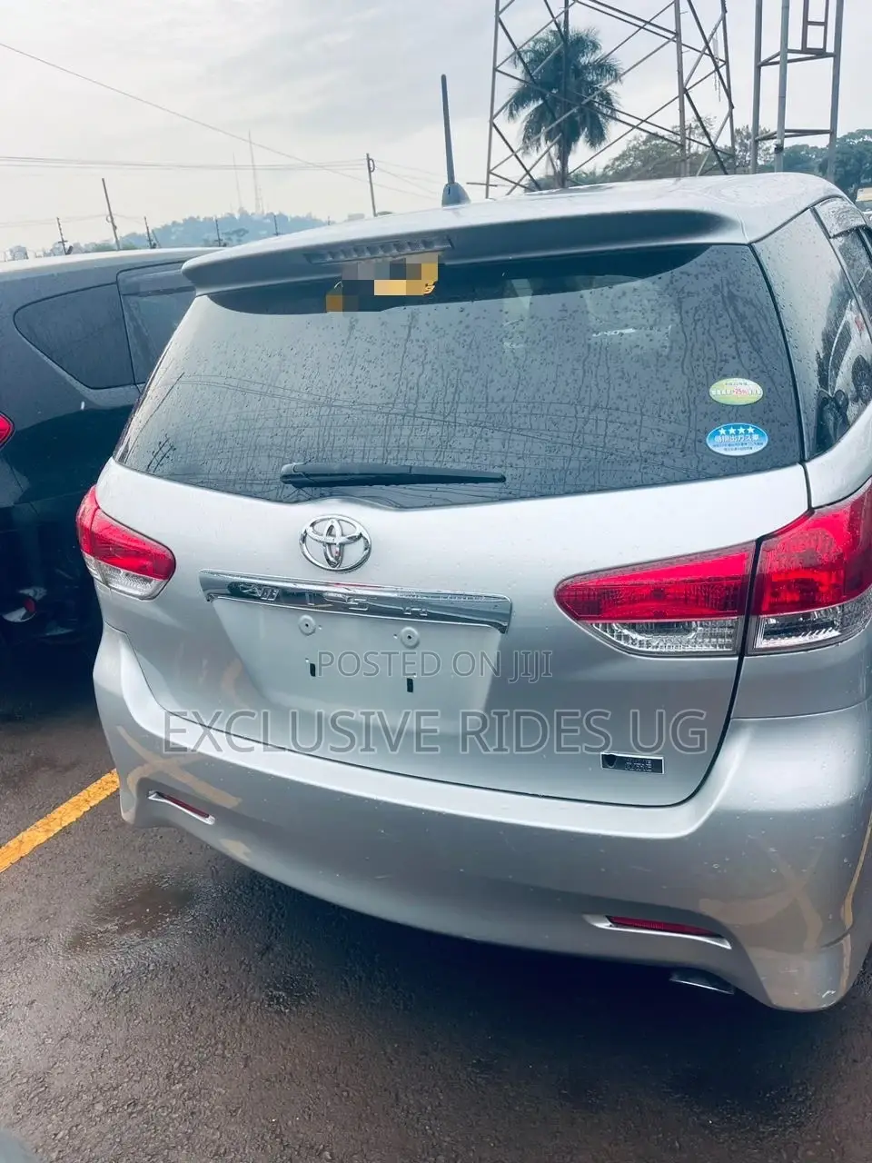 Toyota Wish 2012 Silver